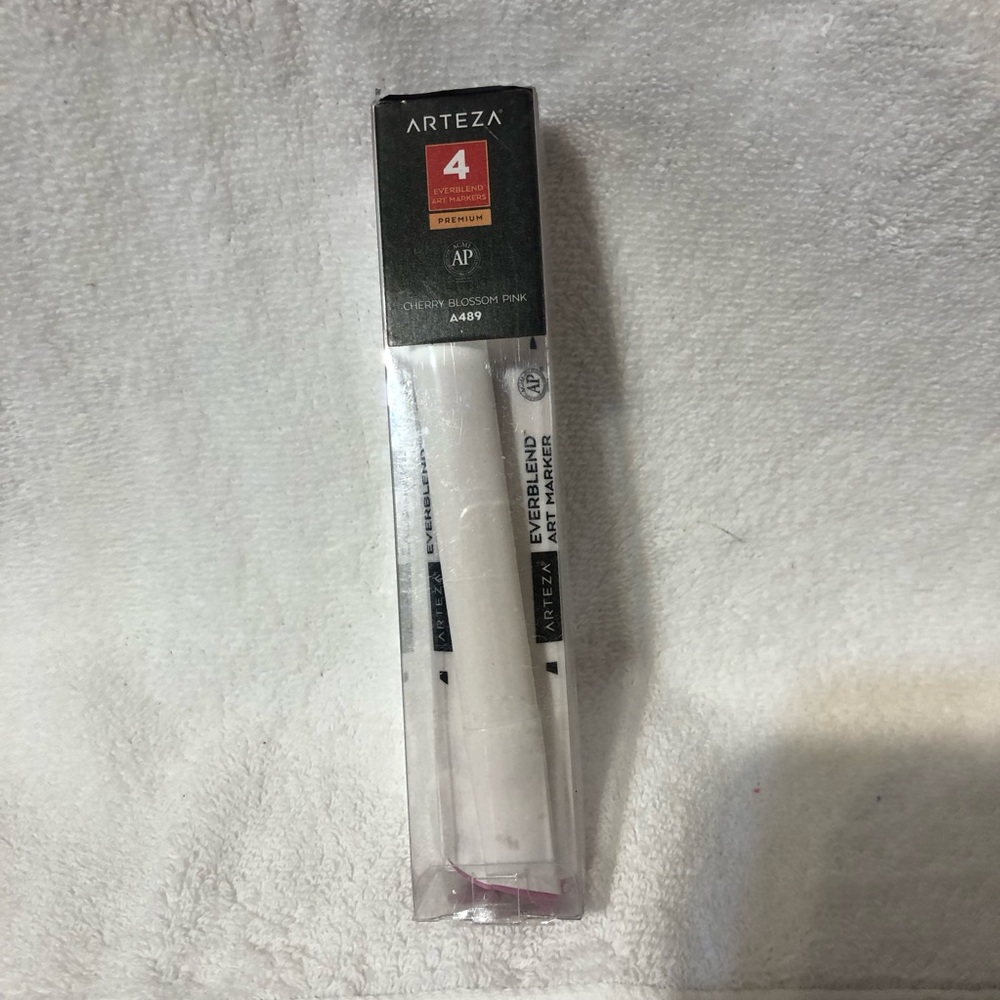 Arteza Everblend alcohol based ink cherry blossom pink art marker bundle